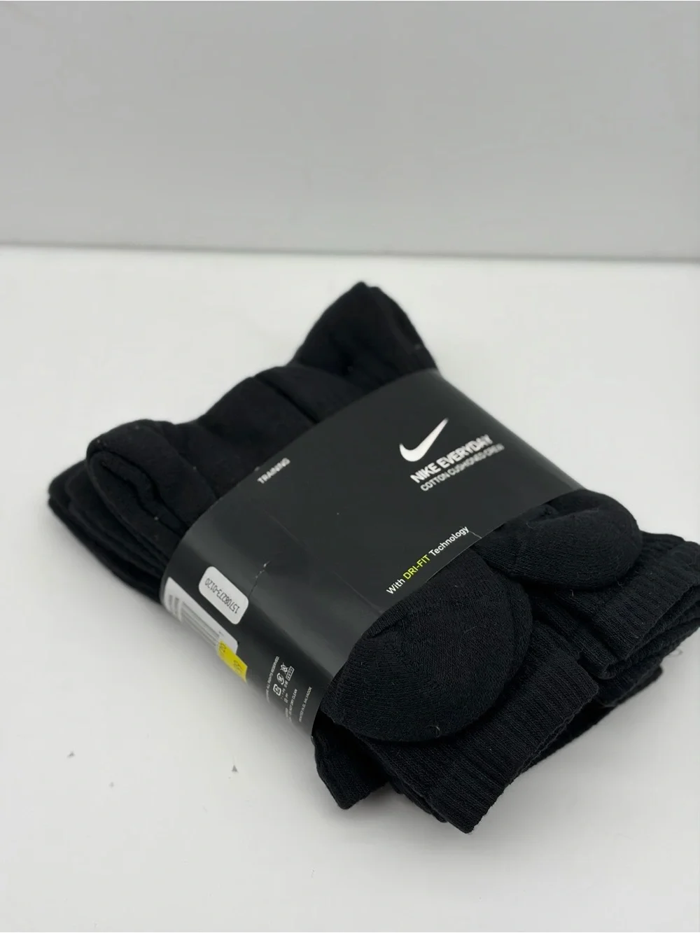NIKE EVERYDAY COTTON CUSHIONED CREW SOCKS